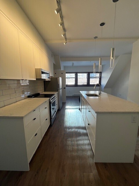 Photo du bâtiment - Beautifully Designed 2 Bedroom 2 Bathroom suite at The Mansion