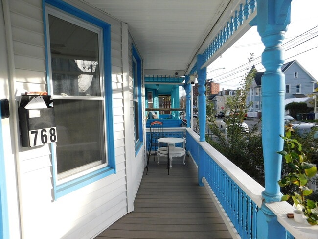 Foto del edificio - 768 Norman St