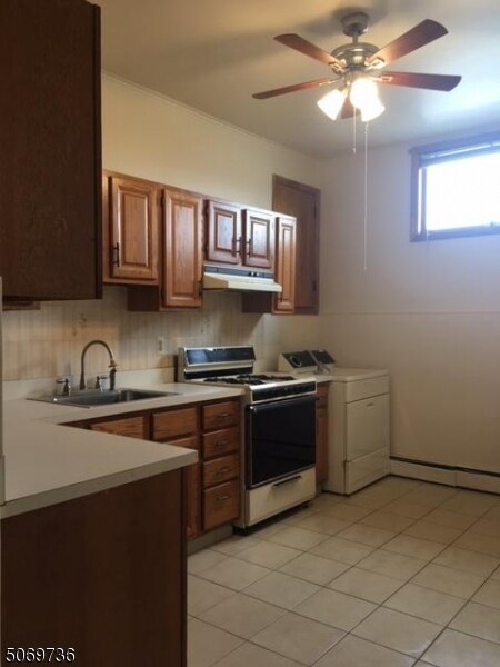 Foto del edificio - 47 Newby Ave