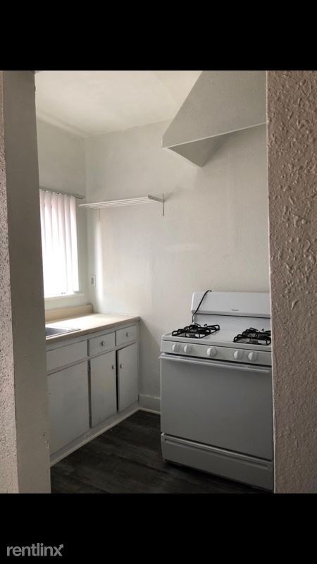 Foto principal - 688 Shatto Pl