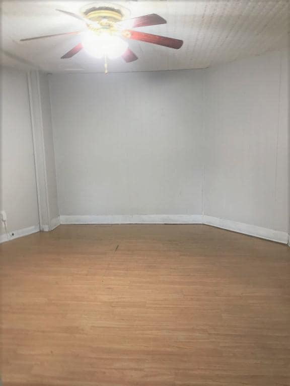 Photo - Marwood Avenue 537 House