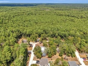 Building Photo - 15876 Pecan Dr