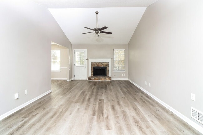 Building Photo - 2959 Jamey Ln