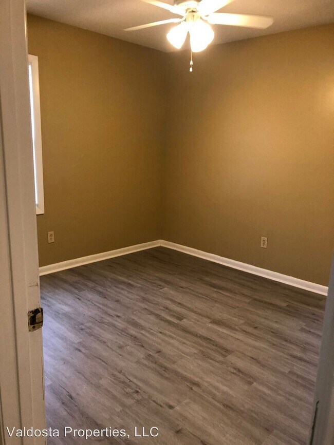 Foto del edificio - 3 br, 1 bath House - 907 Ponderosa Drive