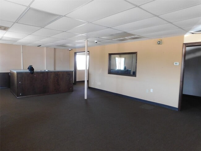 Building Photo - 202 N Mechanic St