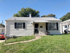 Building Photo - 2318 N 69th St