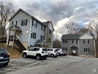 Building Photo - 15 Big Meadow Ln