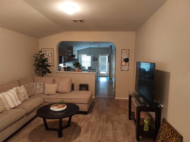 Foto del edificio - 802 Bull Creek Pkwy