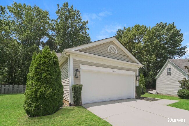 Building Photo - 11407 Serenity Way