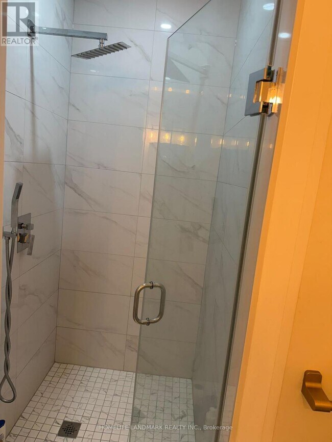 Photo du bâtiment - 187 Stormont Trail