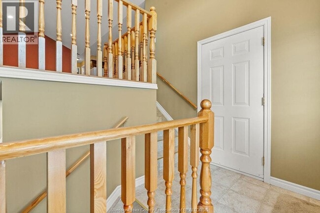 Building Photo - 11255 Timber Bay Crescent