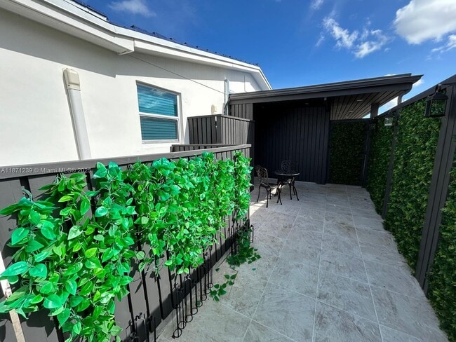Foto del edificio - 14204 SW 84th St