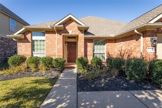 Building Photo - 22314 Sheldonwood Court