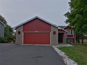 Building Photo - 12015 60th Pl N