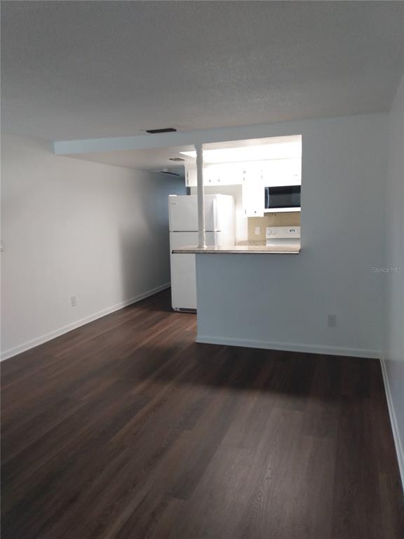 Foto del edificio - 116 Southwest Jefferson Cir N
