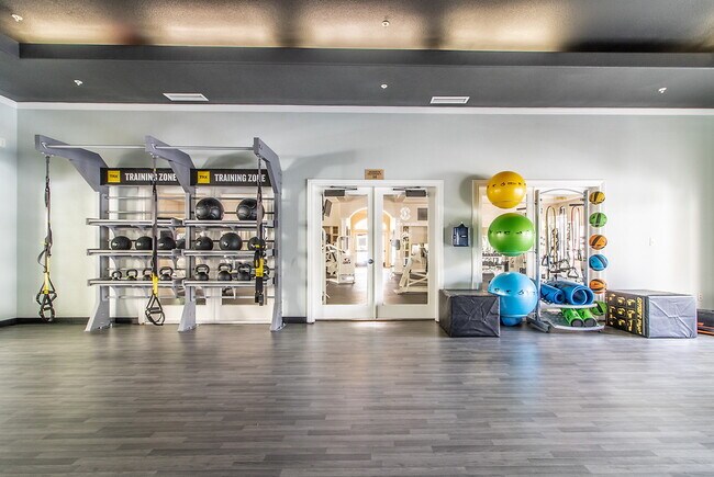 Foto del edificio - Santa Palmia at Palm Valley