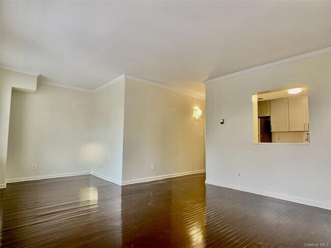 Building Photo - 238 E 112th St