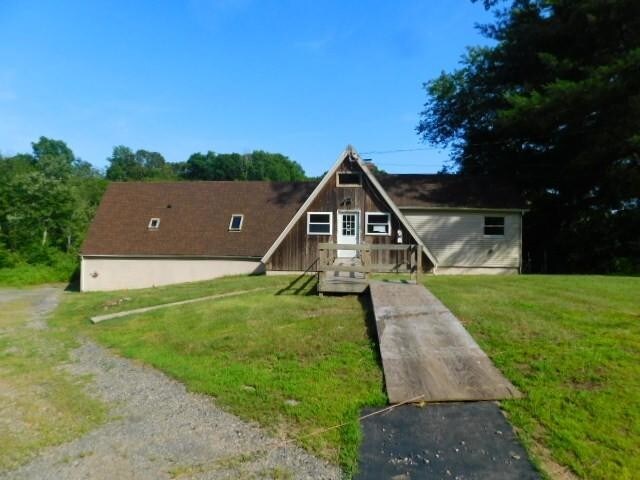Foto principal - 3 bedroom in Preston CT 06365
