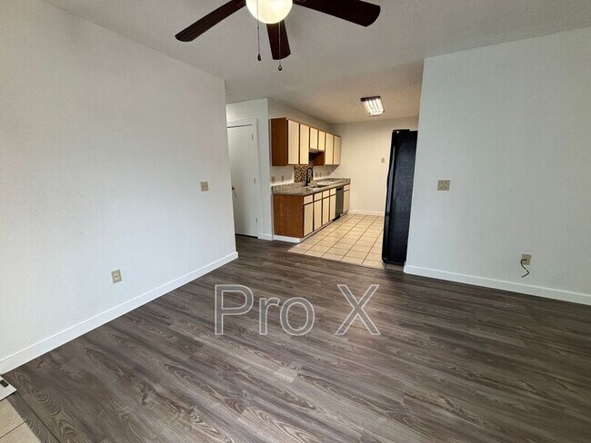 Building Photo - 1506 N Dawn Dr