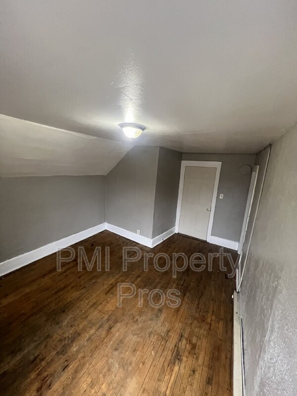 Foto del edificio - 1329 S 24th St