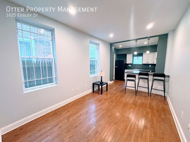 Foto del edificio - 1625 Edgley St
