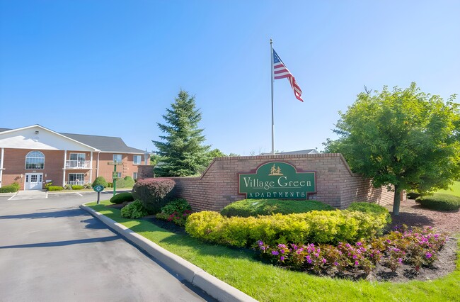 Building Photo - Village Green Apartments