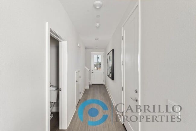 Foto del edificio - 1648 Neptune Ave