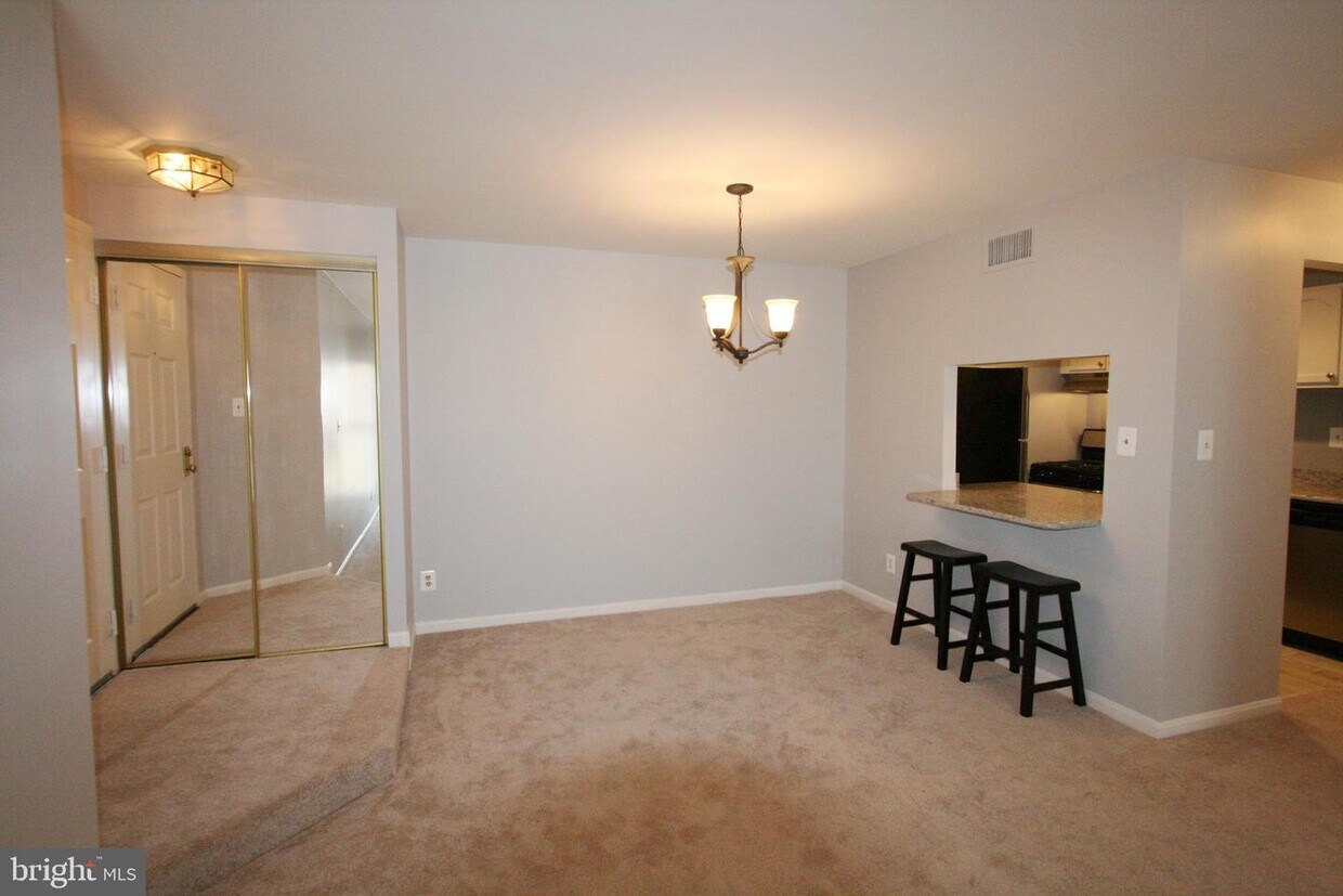 5900 Cove Landing Rd Unit 202, Burke, VA 22015 Condo for Rent in Burke, VA