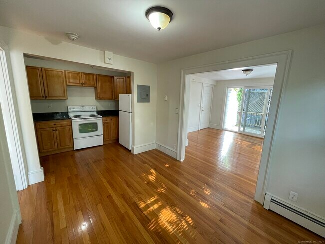 Foto del edificio - 67-69-69 S Main St