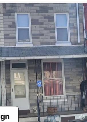 Building Photo - 321 S 17 1/2 St
