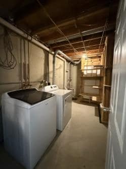 Building Photo - 3978 E De Blaay Dr SE