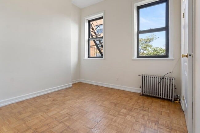 Building Photo - 2 bedroom in NEW YORK NY 10003