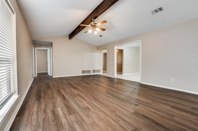 Foto del edificio - 821 Hillside Dr