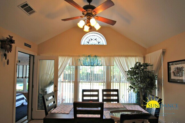 Foto del edificio - Beautiful 3 Bedroom Home in Mary Esther