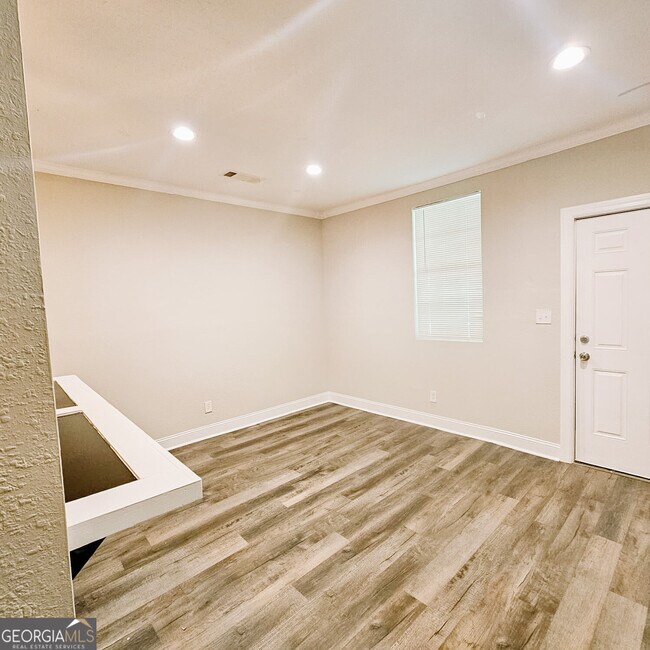 Foto del edificio - 408 Boulevard St