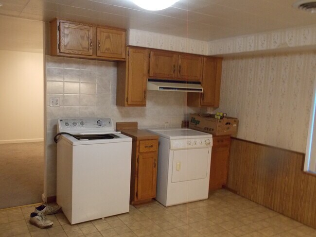 Foto del edificio - 8795 Main St