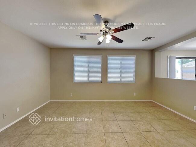 Foto del edificio - 16105 N 159th Dr