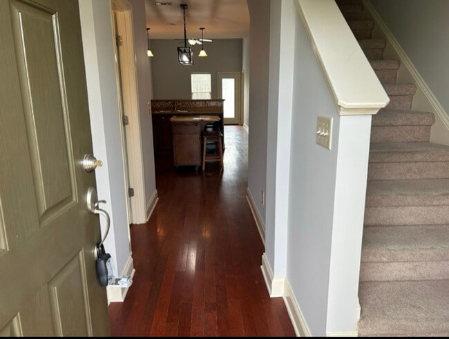 Photo - 735 Tulip Grove Rd Townhome