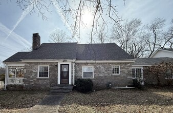 Building Photo - 287 E Eastland St