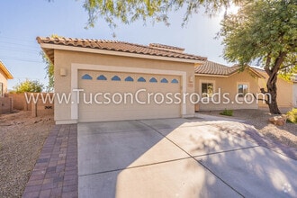 Building Photo - 12450 N Tare Ln