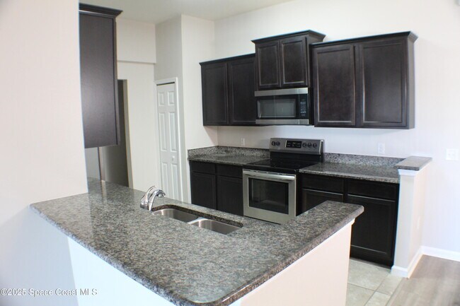 Building Photo - 4017 Meander Pl