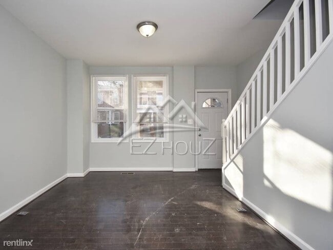 Building Photo - 3 br, 1 bath House - 612 East 38th Street