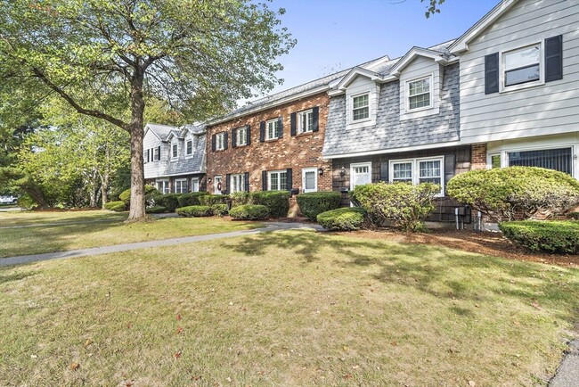 Building Photo - 95 Pilgrim Cir