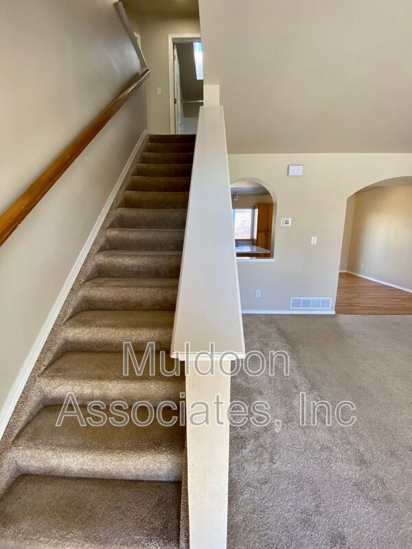 Foto del edificio - 1048 Scarlet Oak Dr