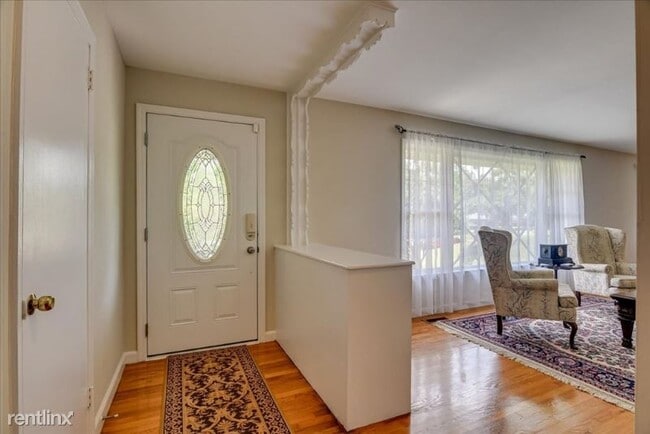 Building Photo - 3 br, 2 bath House - 2279 Overton Rd