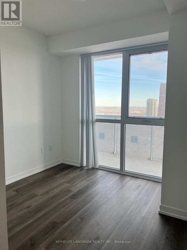 Building Photo - 8 Interchange Wy