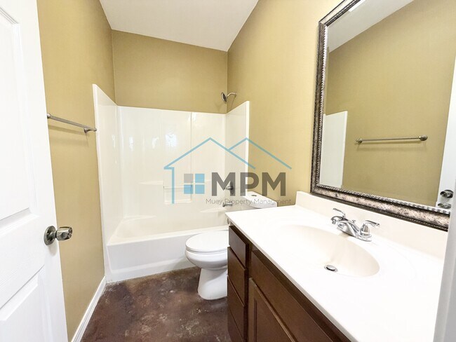 Foto del edificio - 122 Flagstone Dr