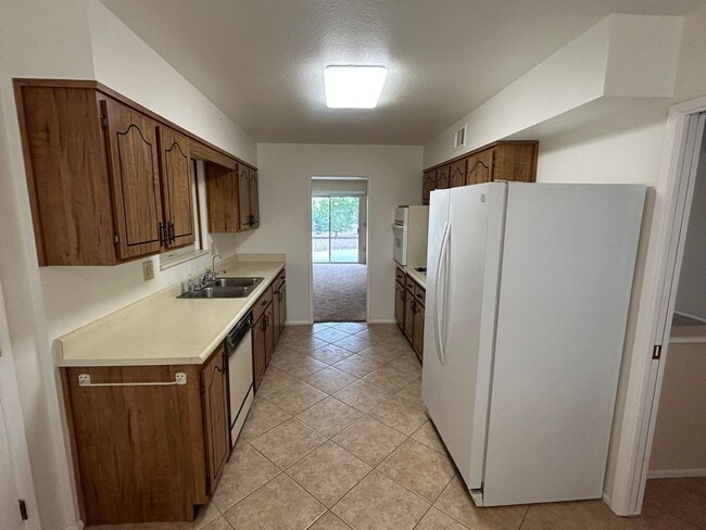 Building Photo - 10551 W Prairie Hills Cir