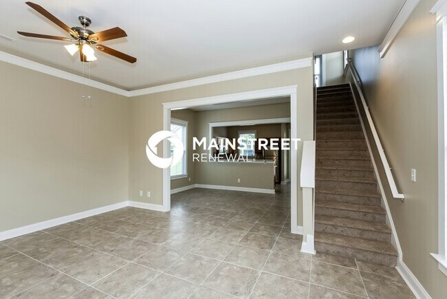 Foto del edificio - 3 Bedroom Pet-Friendly Home in Huntersville, NC with Main Street Renewal