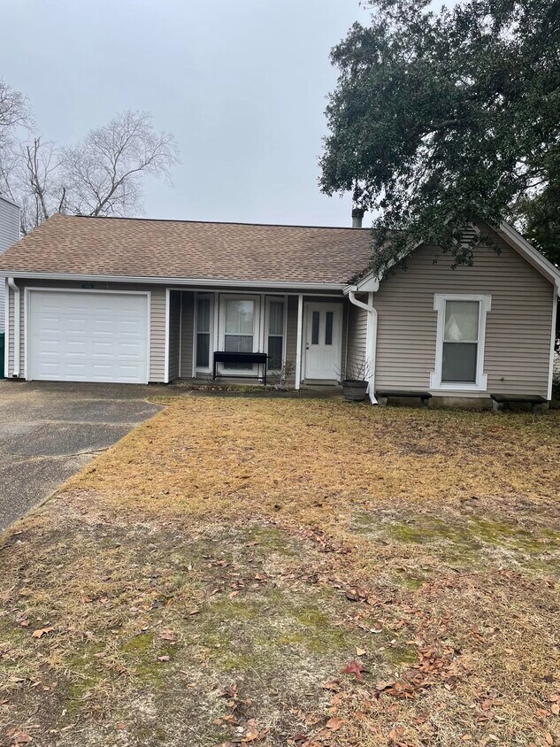 Primary Photo - 3022 Blue Pine Ln
